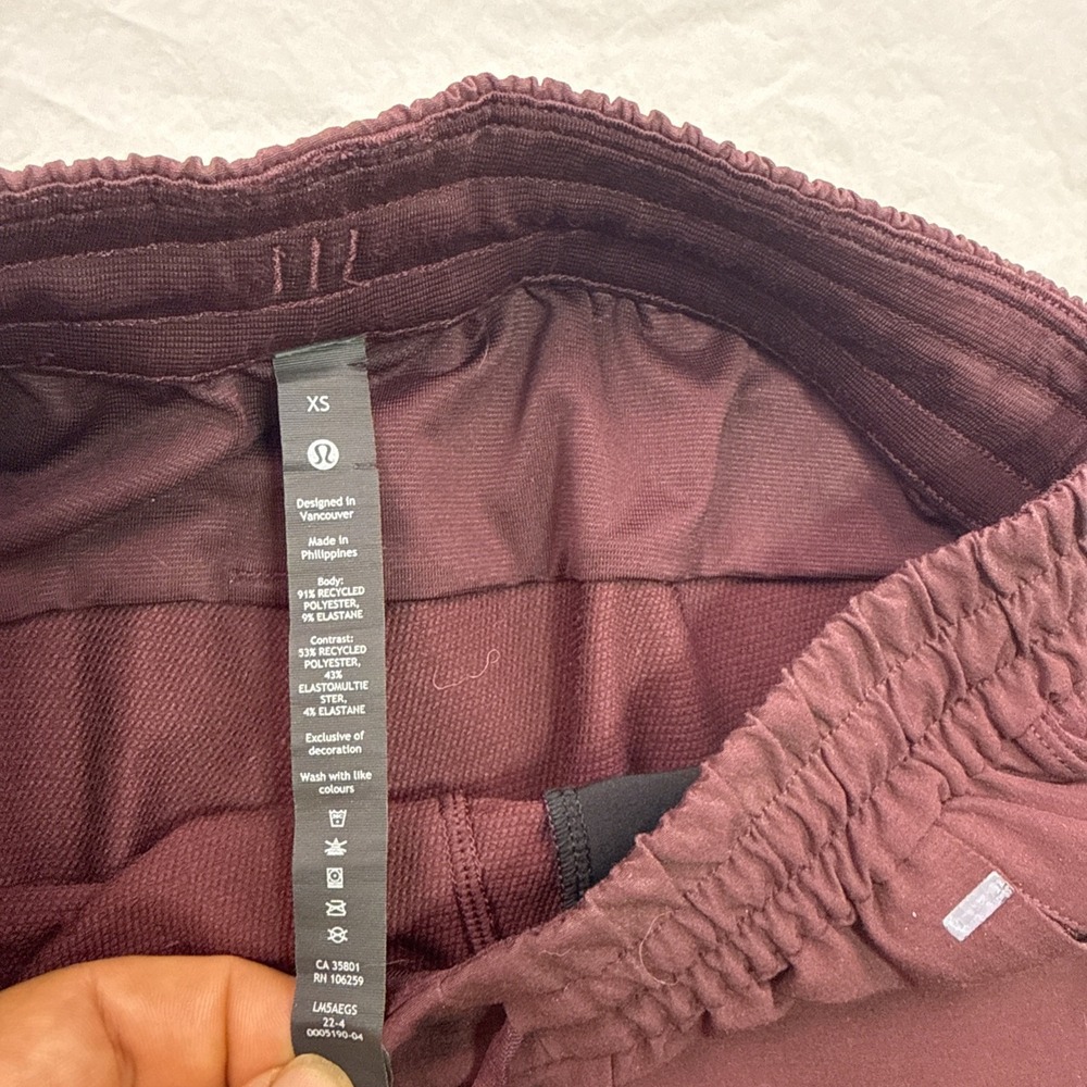 Lululemon License To Train Jogger Pants Mens XS Burgandy StretchAthletic LM5AEGS - Picture 6 of 10